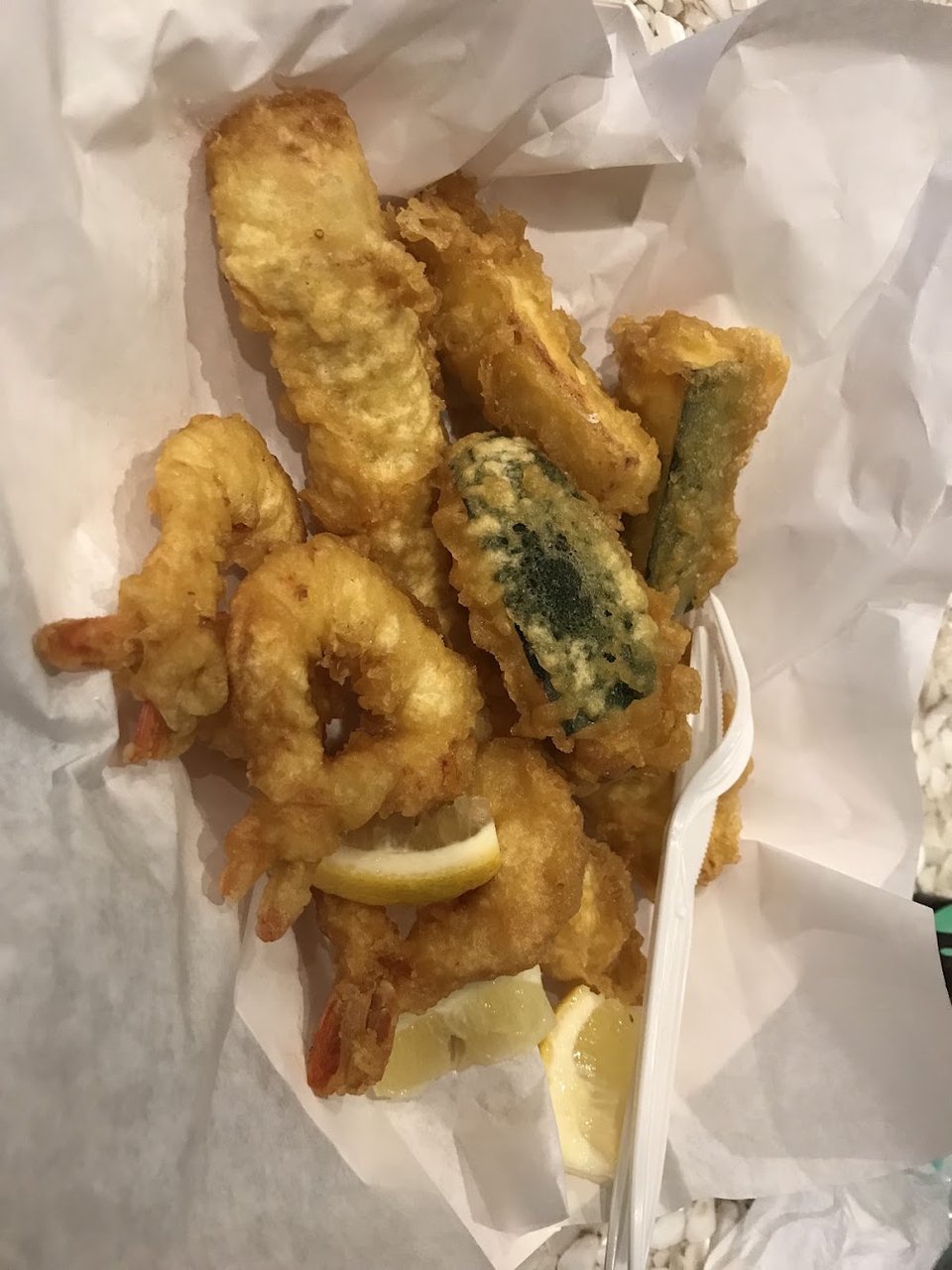Fry Oysters w Reg Chips